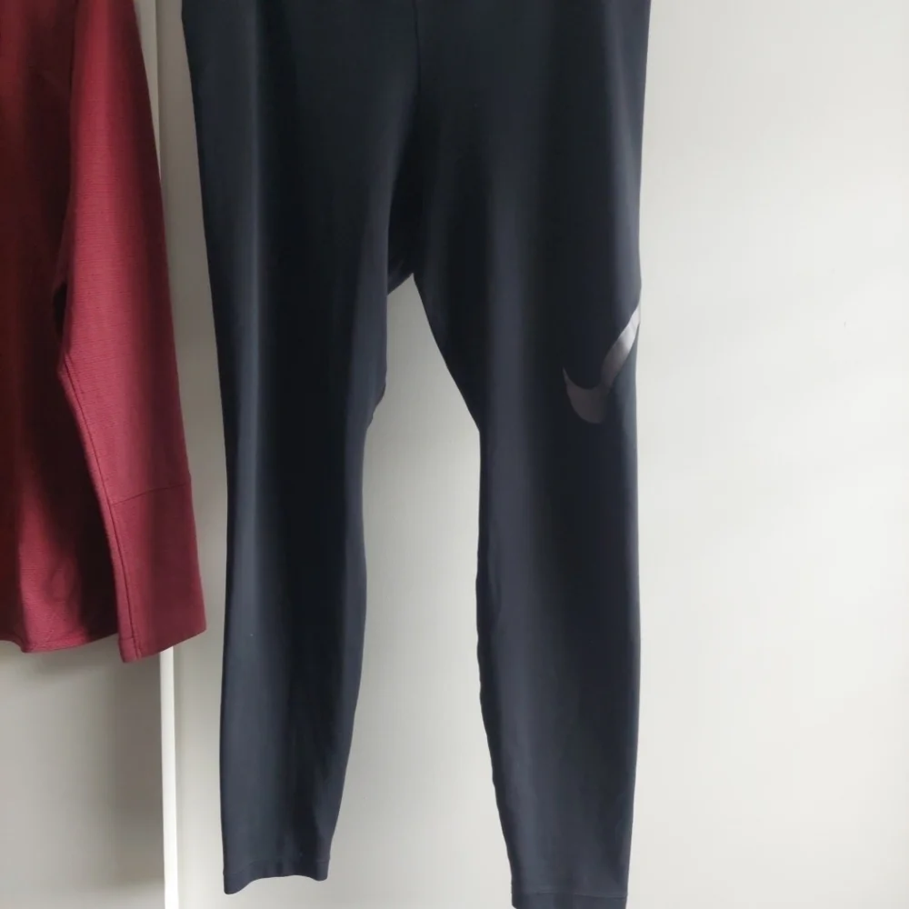 Nike Aeroreact 2 Pc Running Set Shirt Dri-fit Leggings XL ATHLEISURE YOGA
